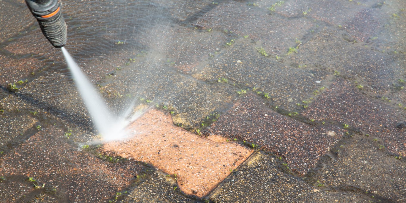 Commercial Pressure Wash